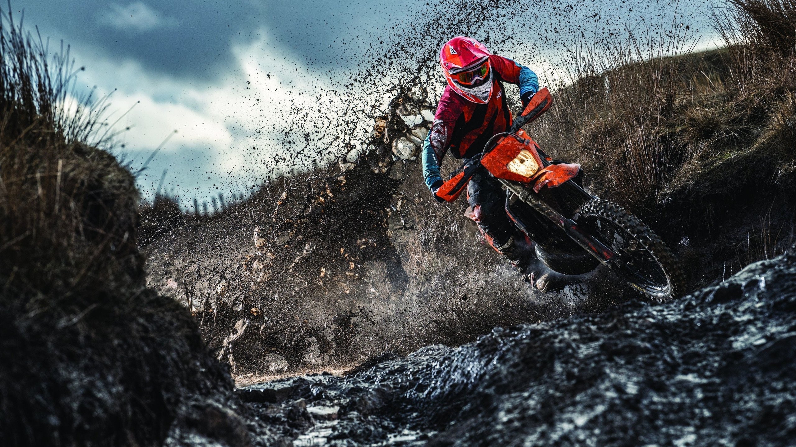 赛前热身:运动员的专业准备过程揭秘,运动员做哪些赛前准备